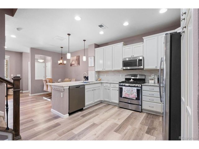 9077 E Phillips Ln, Centennial, CO 80112
