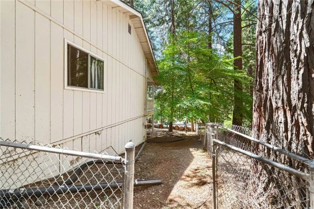 14398 Madonna Court, Magalia, CA 95954