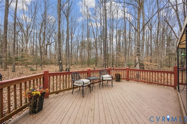 9235 Madison Leigh Ct, Mechanicsville, VA 23111