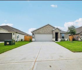 3226 Memorial Way, Texas City, TX 77591