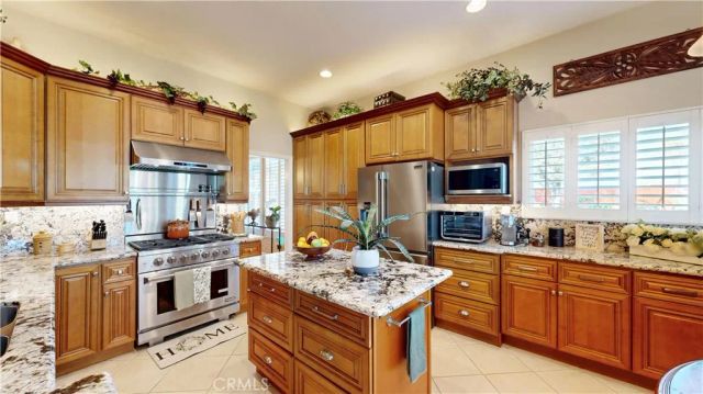 14193 Henderson, Rancho Cucamonga, CA 91739
