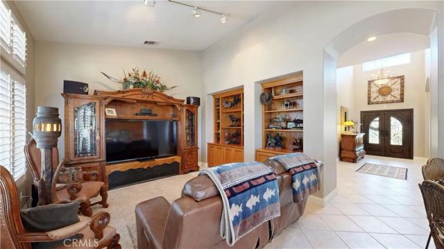 14193 Henderson, Rancho Cucamonga, CA 91739
