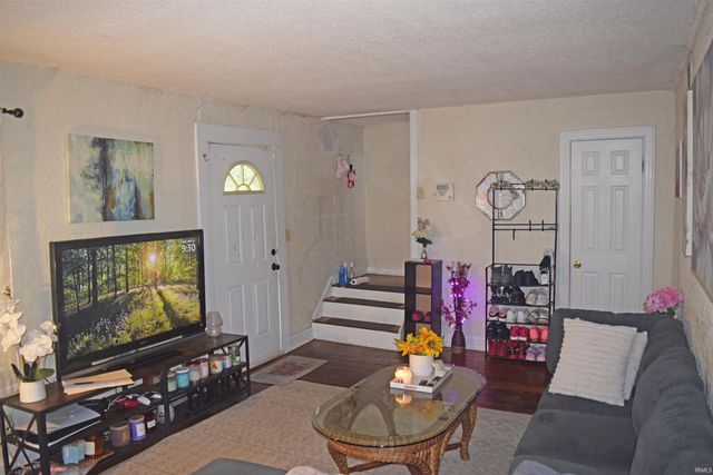 632 S Harlan Avenue, Evansville, IN 47714