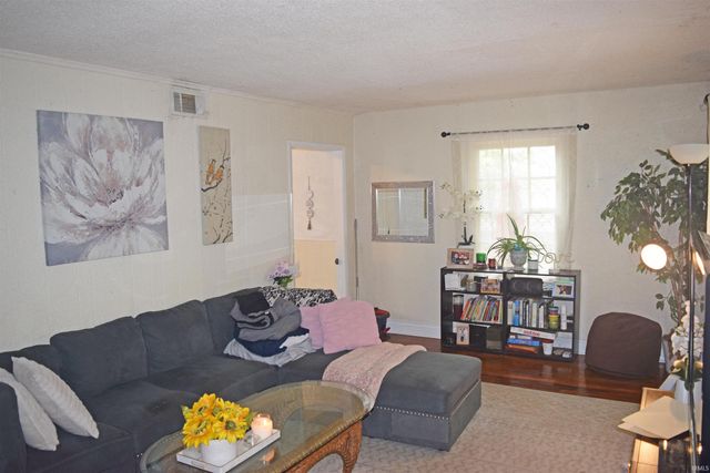 632 S Harlan Avenue, Evansville, IN 47714