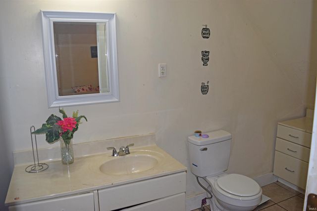 632 S Harlan Avenue, Evansville, IN 47714