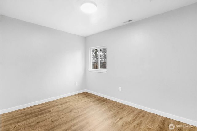 3120 W Lakeside Drive, Moses Lake, WA 98837