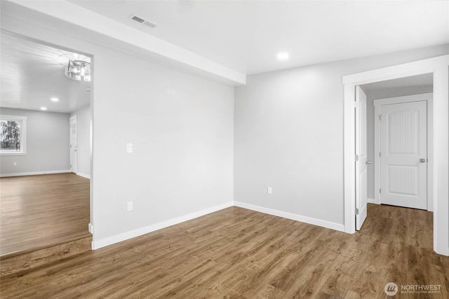 3120 W Lakeside Drive, Moses Lake, WA 98837