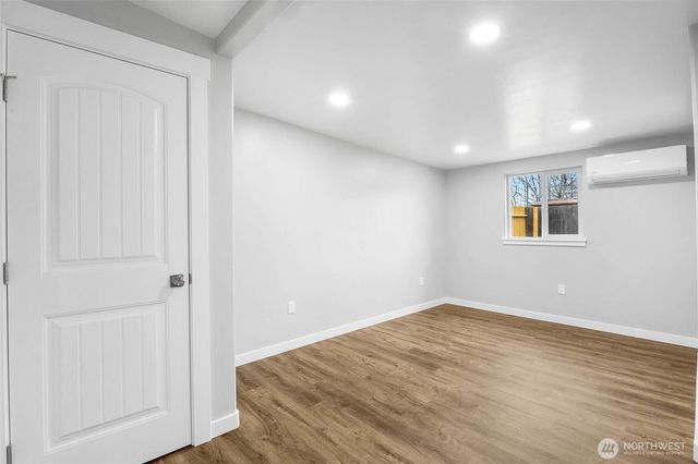 3120 W Lakeside Drive, Moses Lake, WA 98837