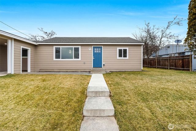 3120 W Lakeside Drive, Moses Lake, WA 98837