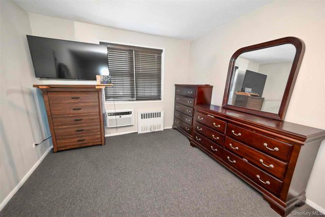 86-11 151st Avenue 2J, Howard Beach, NY 11414