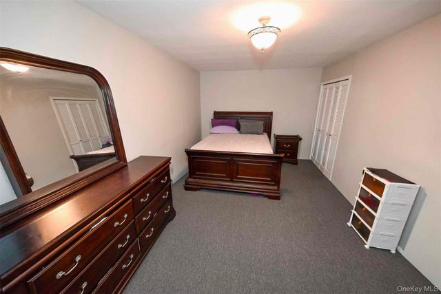 86-11 151st Avenue 2J, Howard Beach, NY 11414