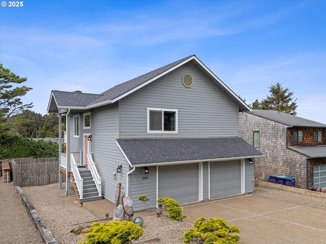 2865 Nw NEPTUNE Ave, Lincoln City, OR 97367