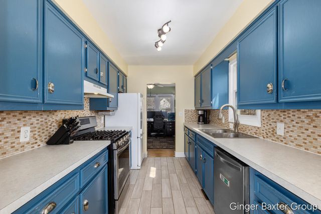 2447 Avon Avenue SW, Wyoming, MI 49519