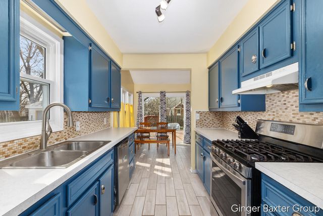 2447 Avon Avenue SW, Wyoming, MI 49519