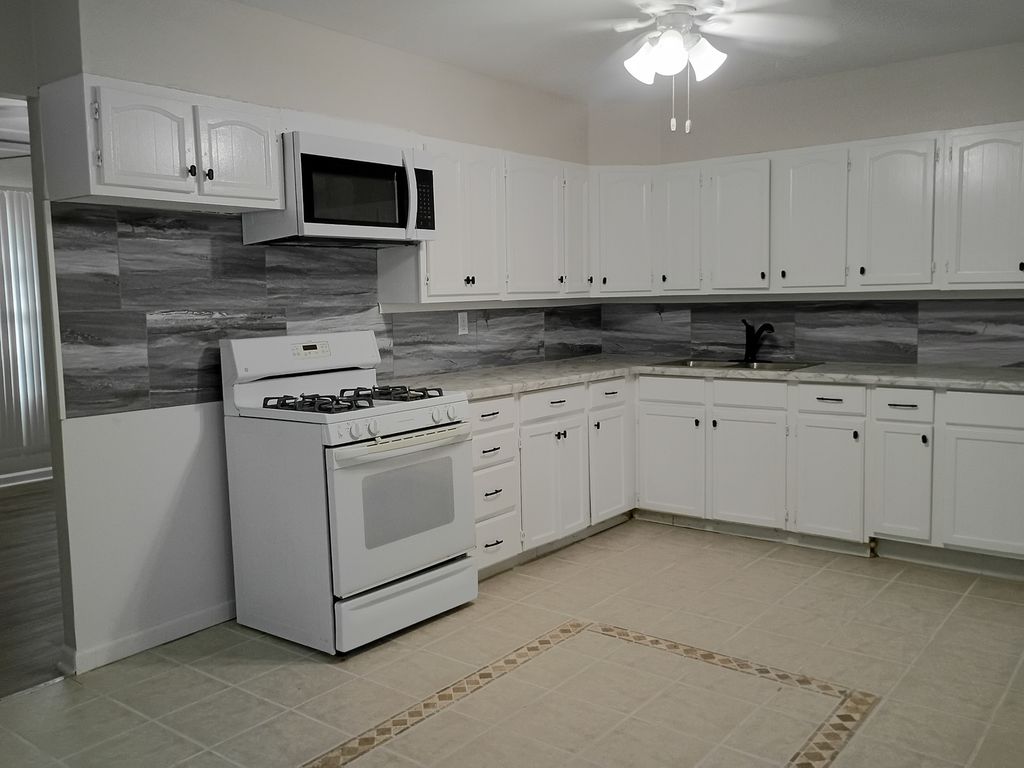 21845 Orion Avenue, Sauk Village, IL 60411 — photo 3
