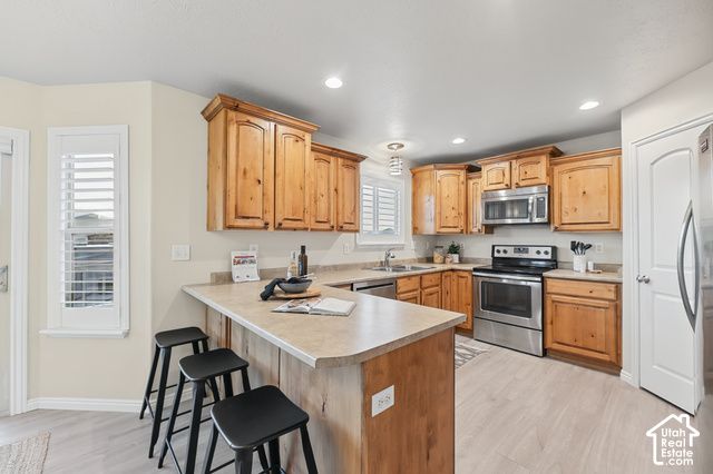 4144 S SCHOONER DR, Saratoga Springs, UT 84045