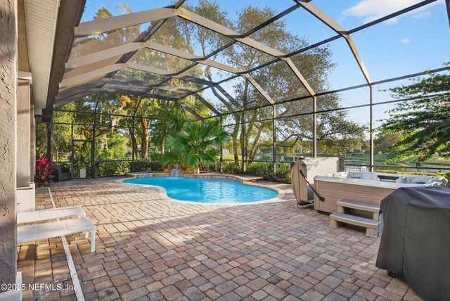 365 N LOMBARDY Loop, St. Johns, FL 32259