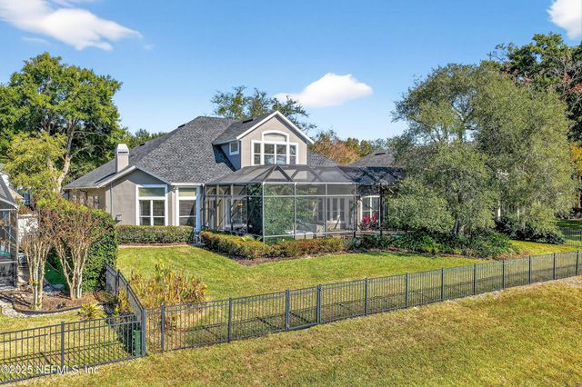 365 N LOMBARDY Loop, St. Johns, FL 32259