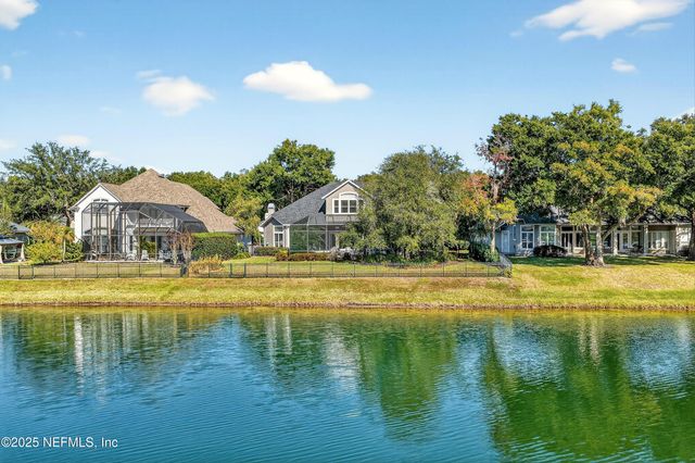 365 N LOMBARDY Loop, St. Johns, FL 32259