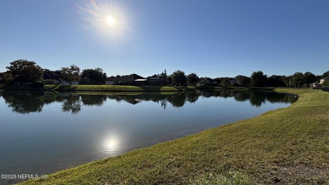 365 N LOMBARDY Loop, St. Johns, FL 32259