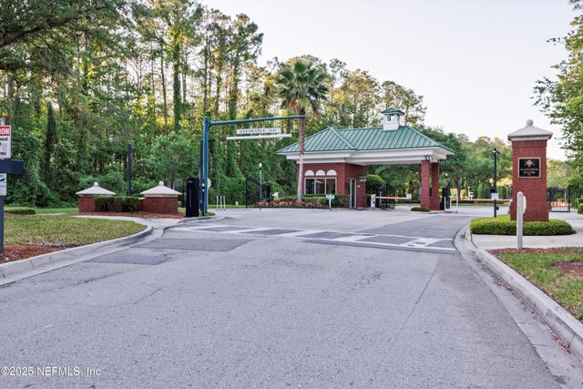 365 N LOMBARDY Loop, St. Johns, FL 32259