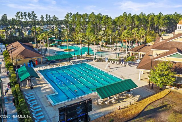 365 N LOMBARDY Loop, St. Johns, FL 32259