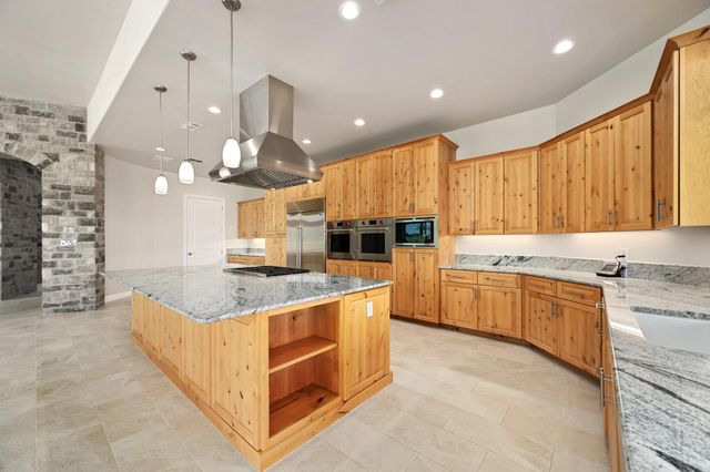 163 Floyds RUN, Bertram, TX 78605