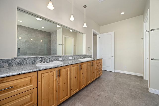 163 Floyds RUN, Bertram, TX 78605