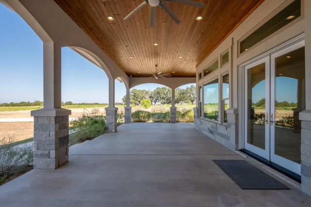 163 Floyds RUN, Bertram, TX 78605