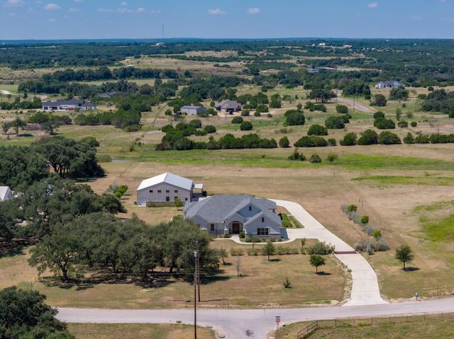 163 Floyds RUN, Bertram, TX 78605