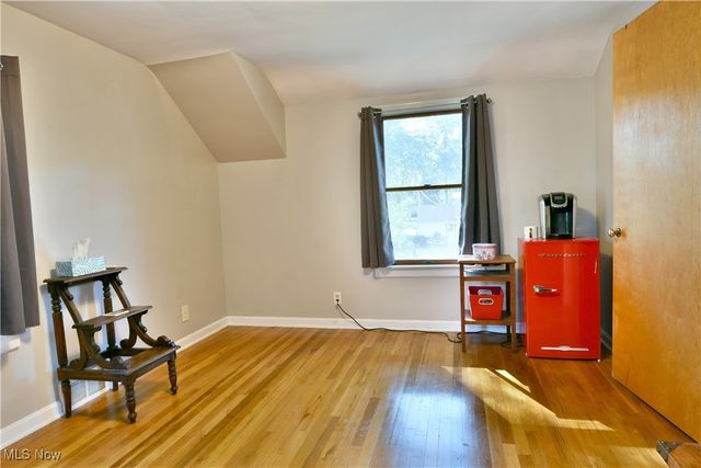 591 Belvedere Avenue NE, Warren, OH 44483