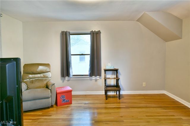 591 Belvedere Avenue NE, Warren, OH 44483