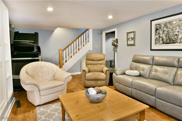 591 Belvedere Avenue NE, Warren, OH 44483