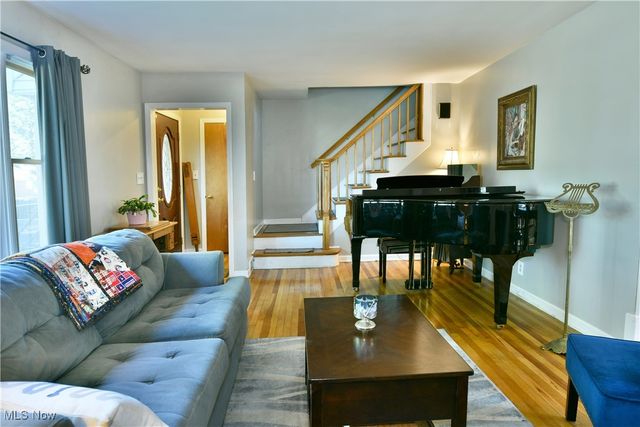 591 Belvedere Avenue NE, Warren, OH 44483