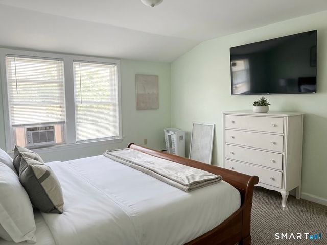 11 Belmont Circle, Danbury, CT 06810