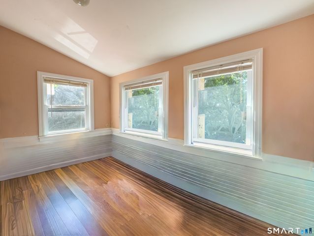 11 Belmont Circle, Danbury, CT 06810