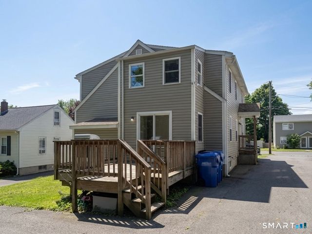 11 Belmont Circle, Danbury, CT 06810