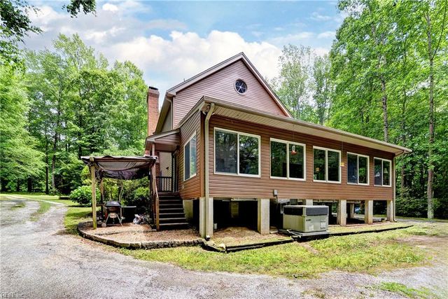 631 Rocky Bottom RD, Spring Grove, VA 23881