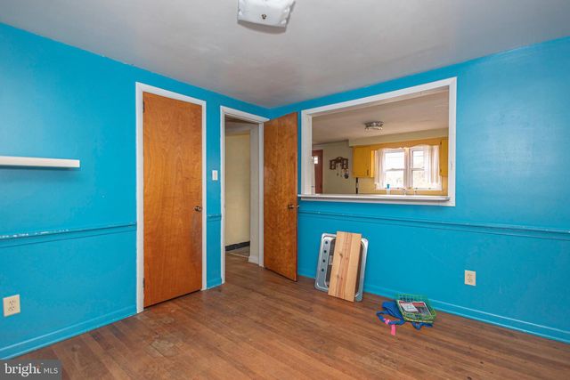 812 E WALNUT ST, Perkasie, PA 18944