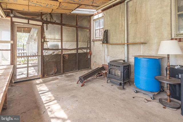 812 E WALNUT ST, Perkasie, PA 18944