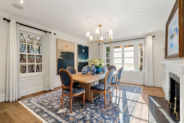 6 West Hill Place, Boston, MA 02114