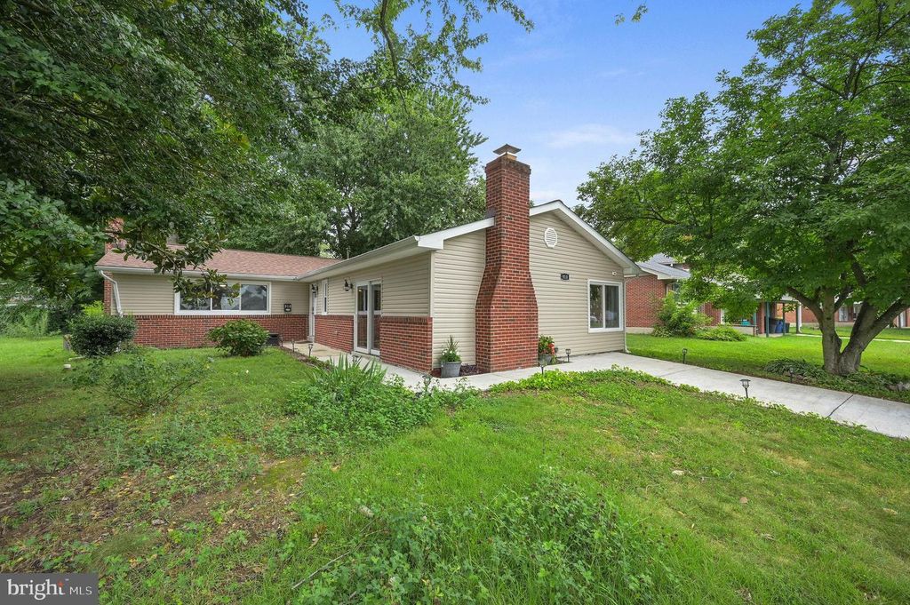 910 WILSON DR, Dover, DE 19904