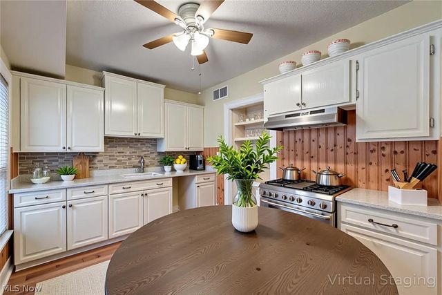 37948 Barnes Court, Willoughby, OH 44094