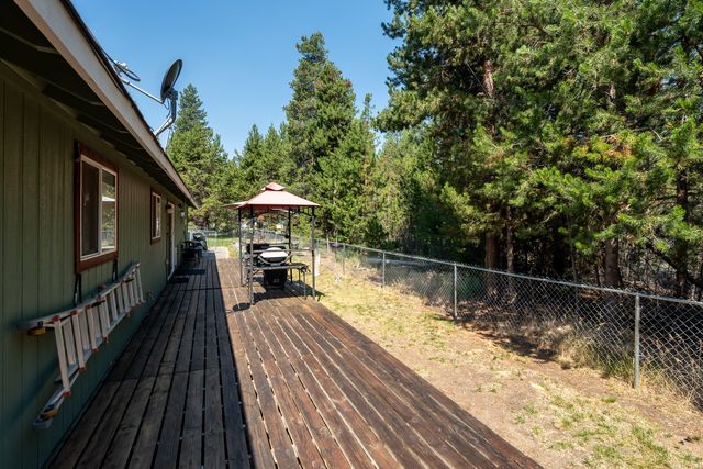 15610 Burgess Road, La Pine, OR 97739