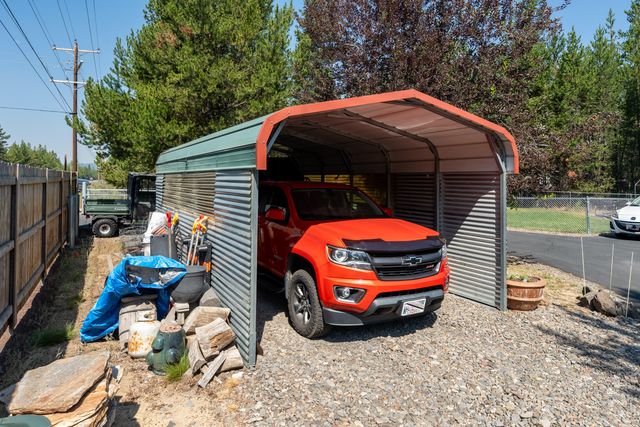 15610 Burgess Road, La Pine, OR 97739