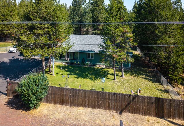 15610 Burgess Road, La Pine, OR 97739