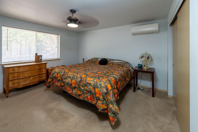 15610 Burgess Road, La Pine, OR 97739
