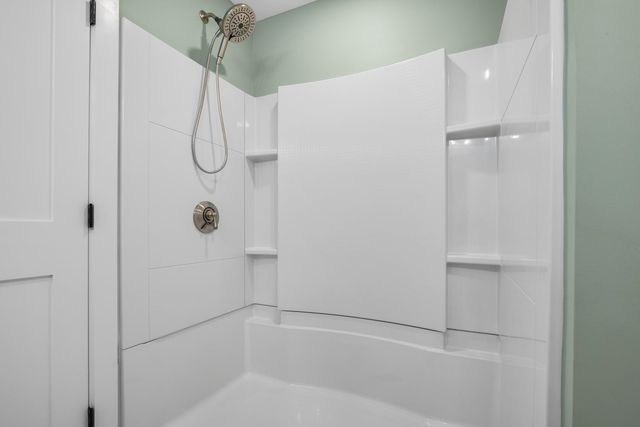 102 Jenness Rd Unit B, Epping, NH 03042