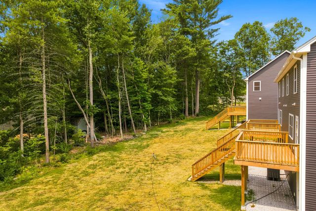 102 Jenness Rd Unit B, Epping, NH 03042