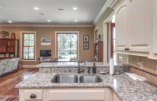 115 Chartres Drive, Madison, MS 39110
